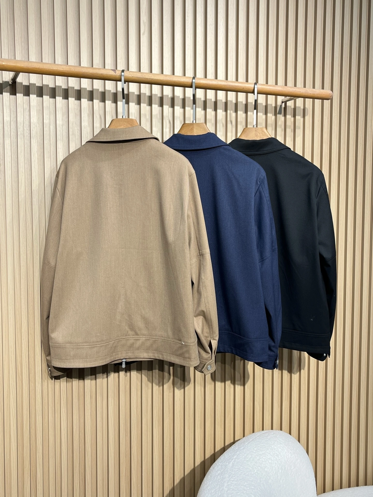 wg.luxury -- 2ru9588o 3colour item: E-F443J1234-3H